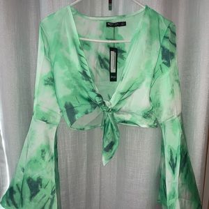 Green Long Sleeve Crop Top